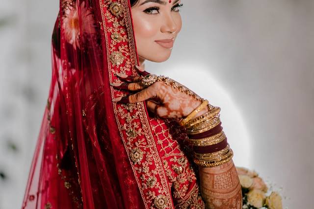 Makeup by Sakshi Mehra