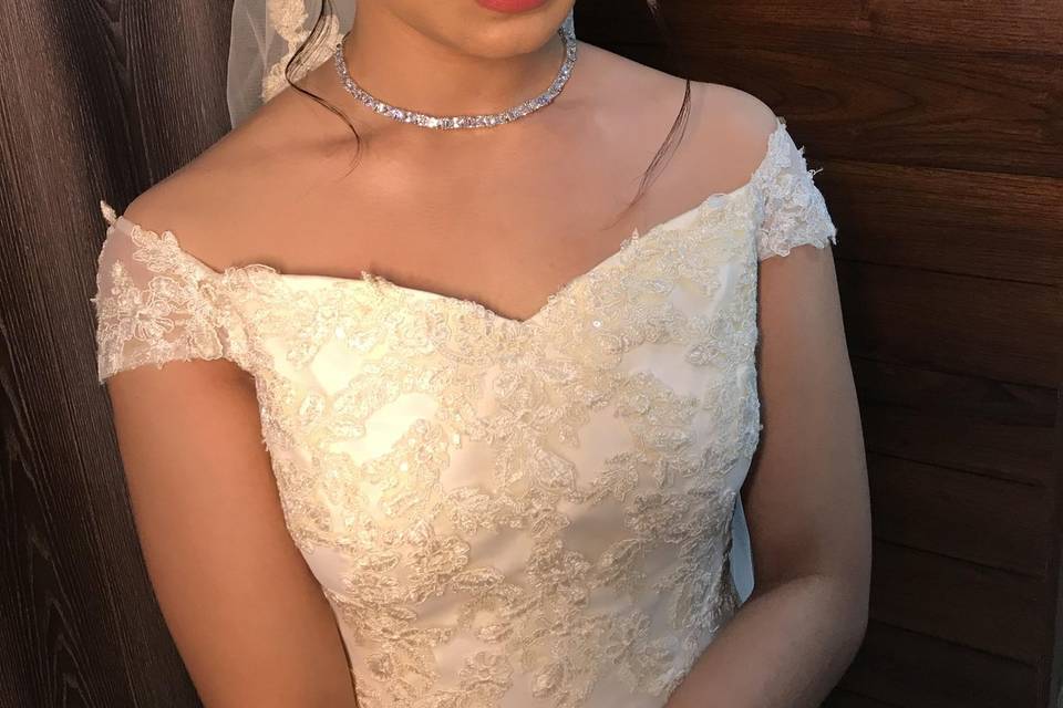 Christian bride Dewy Makeup