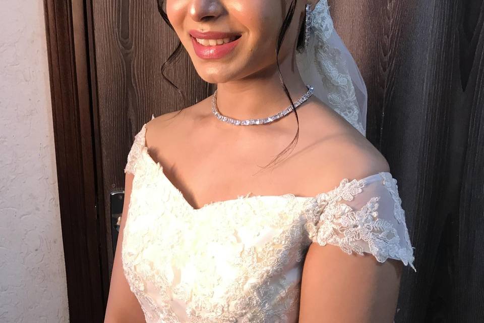 Christian bride Dewy Makeup