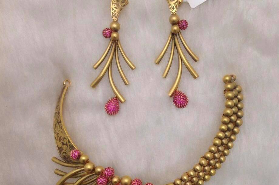 Bridal jewellery