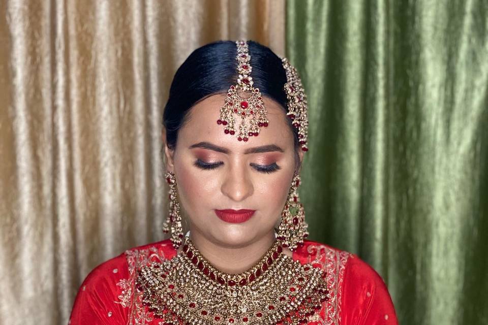 Bridal makeup