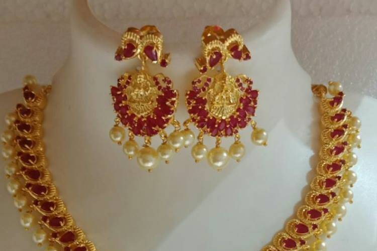 Bridal jewellery