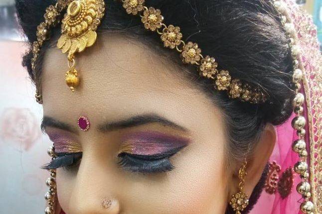 Bridal makeup