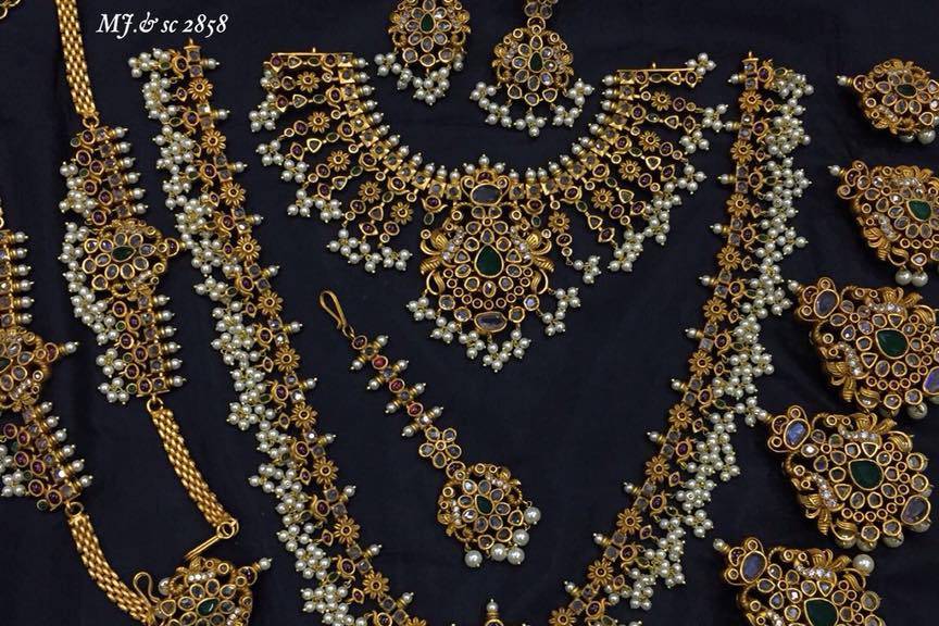 Bridal jewellery