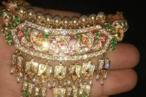 Bridal jewellery