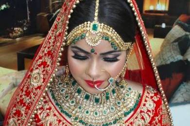 Bridal makeup