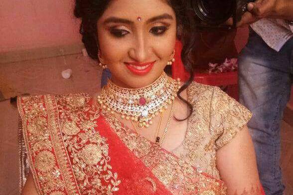 Bridal makeup