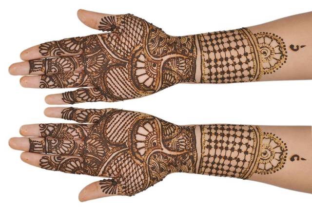 Palm Henna: 15 Simple and Easy Indian Full Palm Mehndi Designs 2021