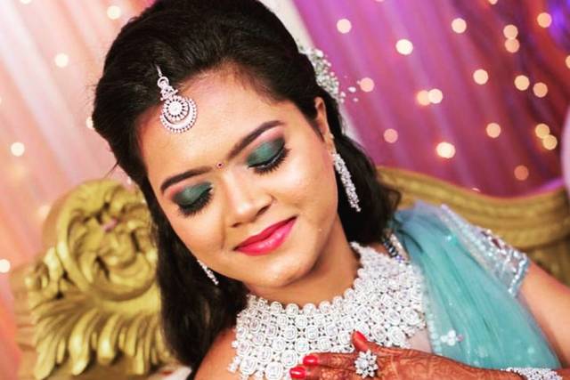 Reception makeup