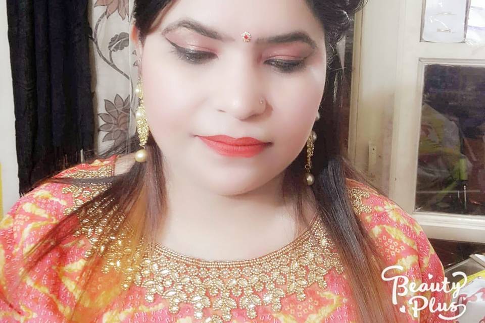 Sindhwani Beauty Parlour