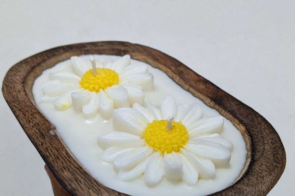 Daisy candle