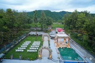 The Green Icon Resort