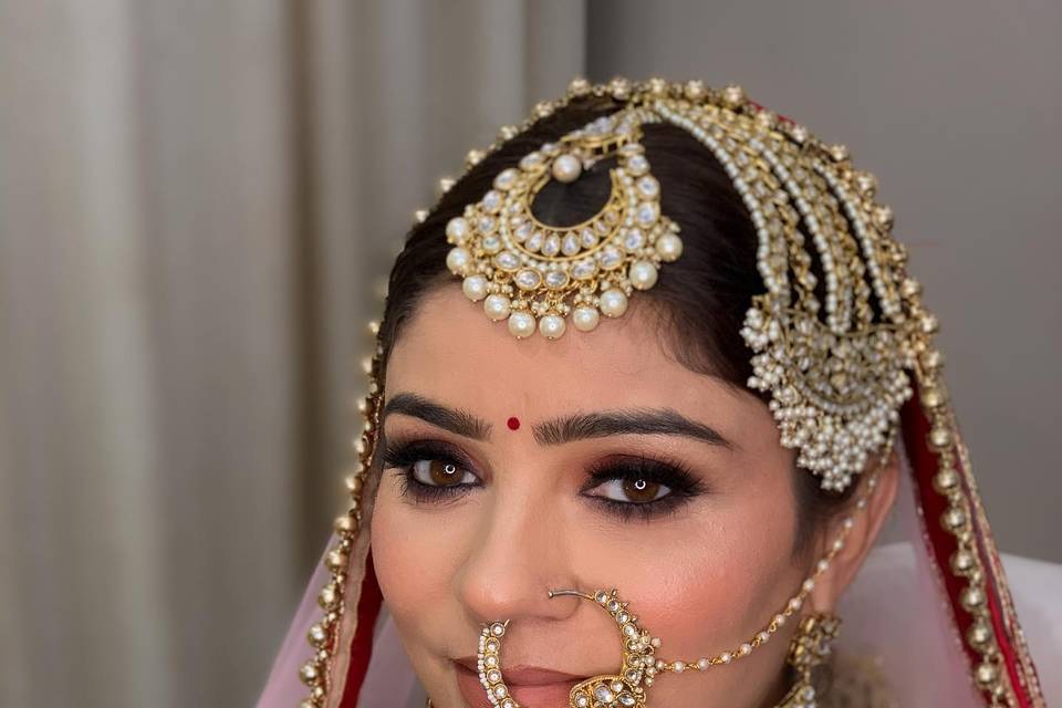 Bridal look