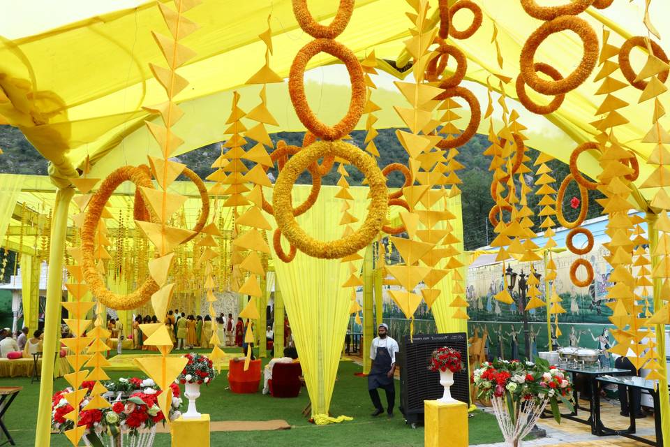 Leela Palace Decor