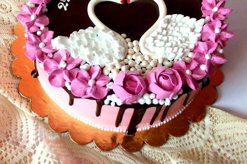 Designer cake