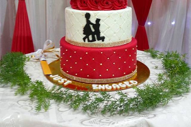 Wedding Cake Online | Marriage Cake Delivery | Order Cake Online | Infinity  Cakes. Infinity Cakes -To Cakes & Beyond