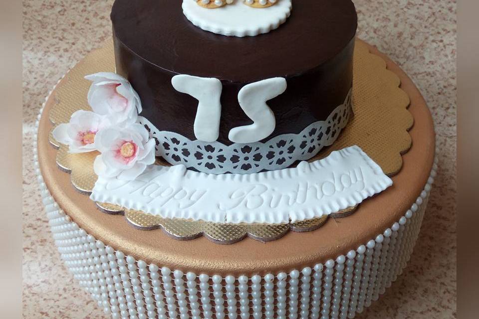 Designer cake