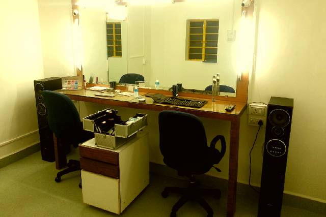 Arika The Makeup Studio