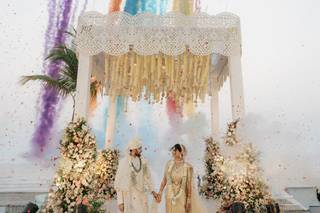 Amritara Aura Resort & Spa