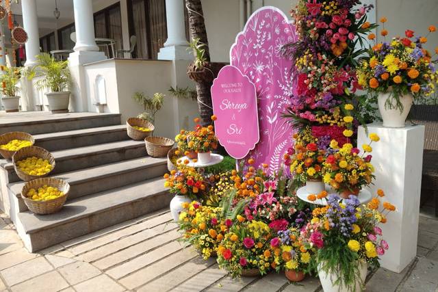 Amritara Aura Resort & Spa