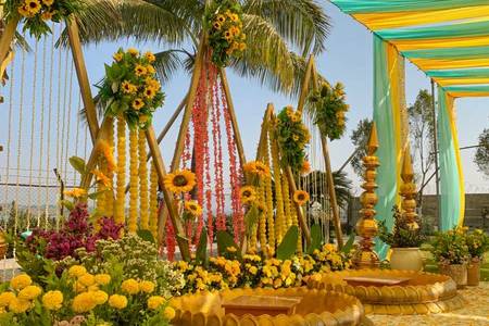 Haldi decor