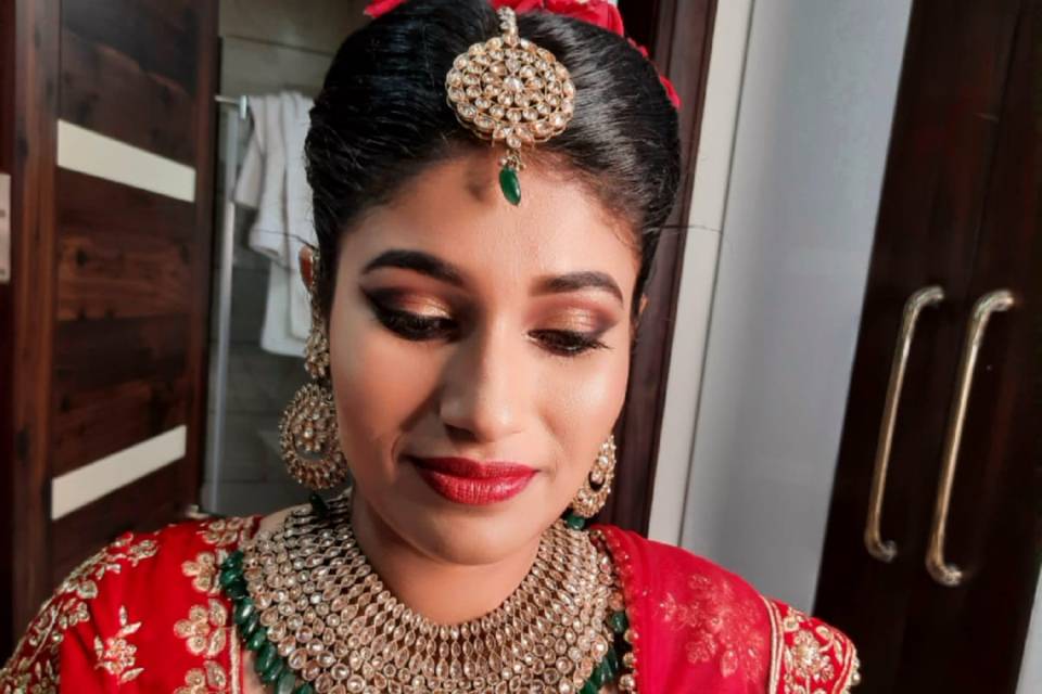 Jayanti Saini Make-Up Artist & Hair Stylist