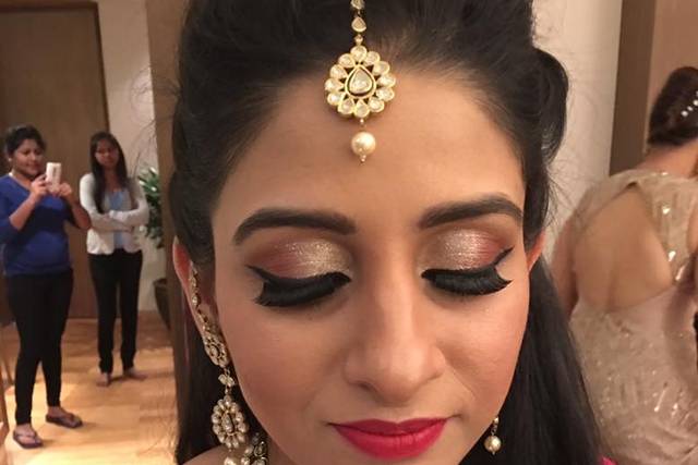 Shabri Pardiwala - Makeup Artist