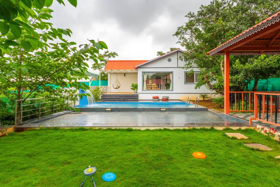 Lawn area