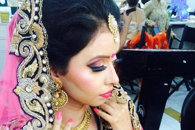 Bridal makeup