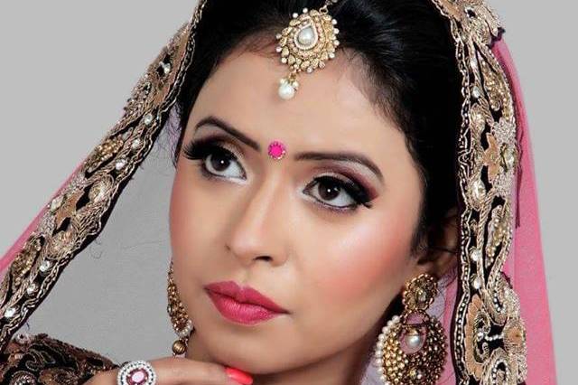 Shefali Beauty & Makeup Studio, Faridabad