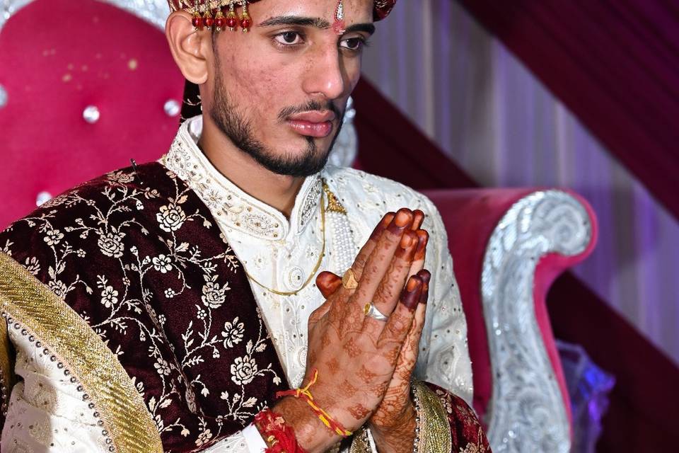 Groom