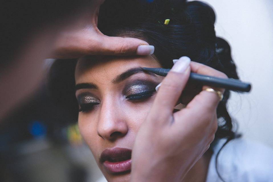 Shriraj Mukadam Makeup & Hair Artist
