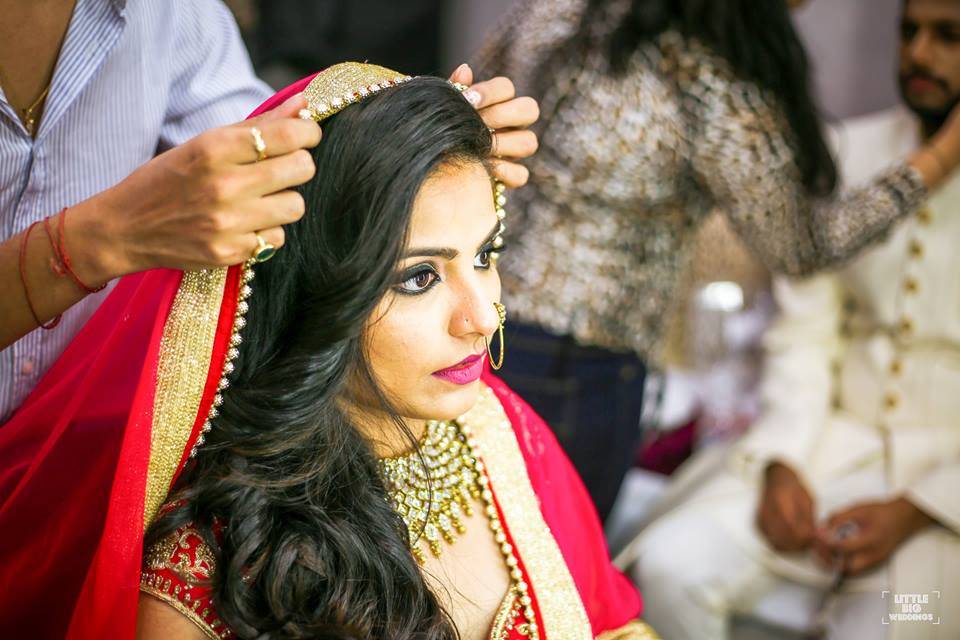 Shriraj Mukadam Makeup & Hair Artist