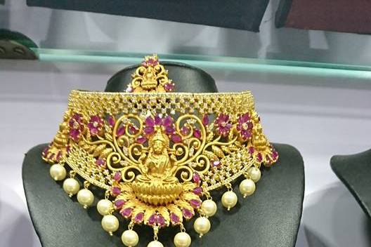 Dhanesh Jewellery