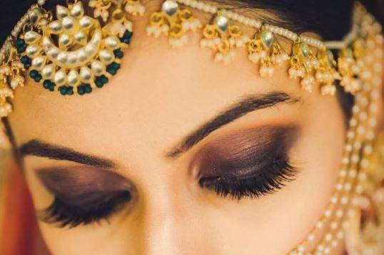 Bridal makeup