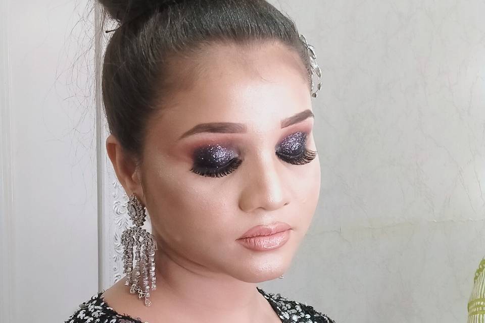 Party makeup