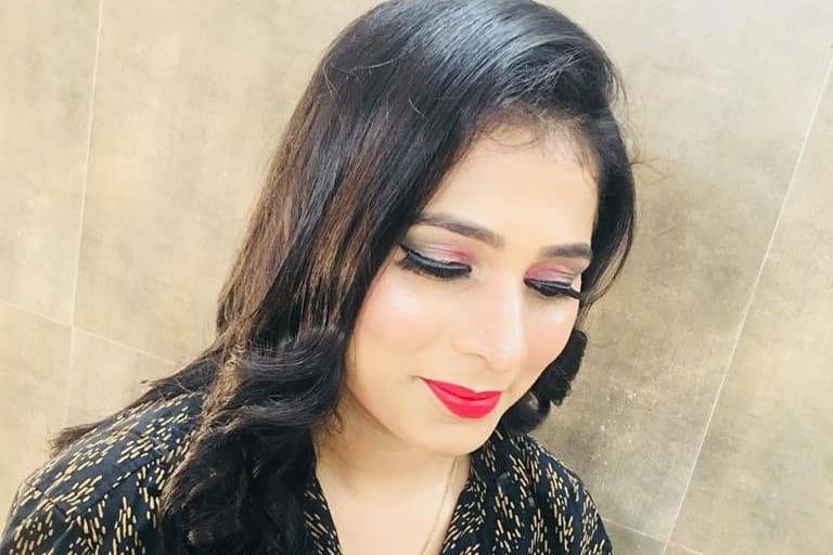 Party makeup