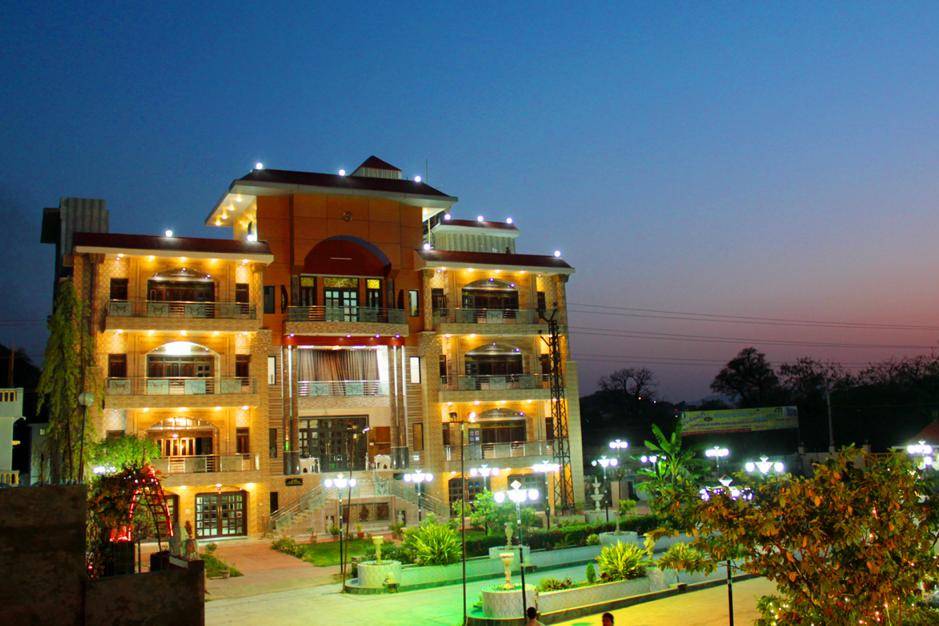 Rajeshwari Resort