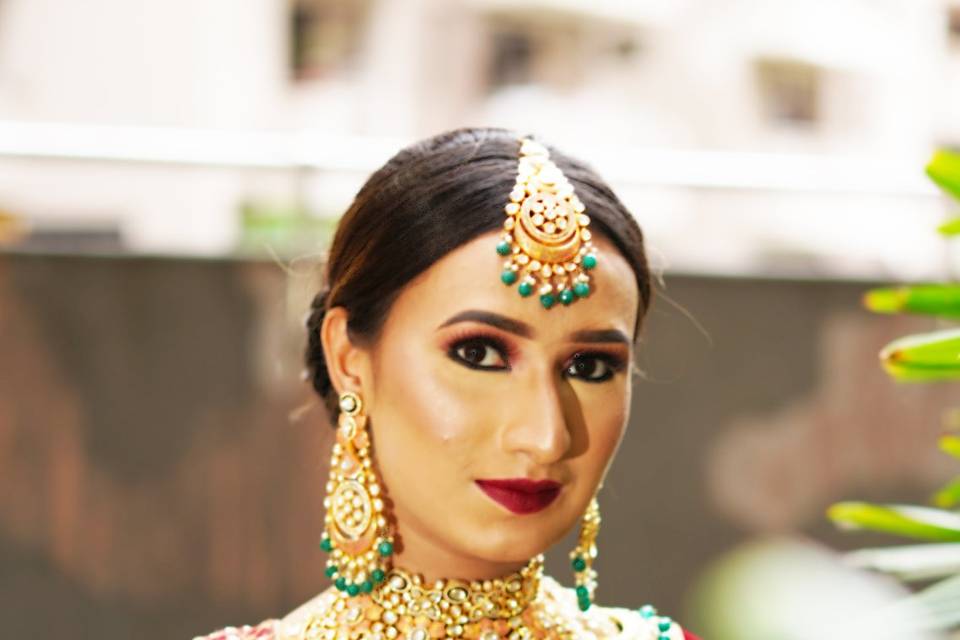 Bridal makeup