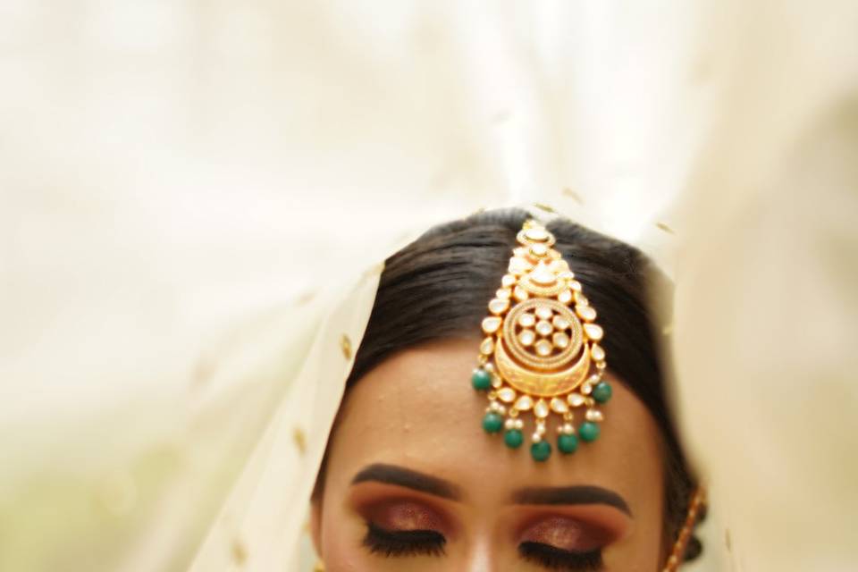 Bridal makeup