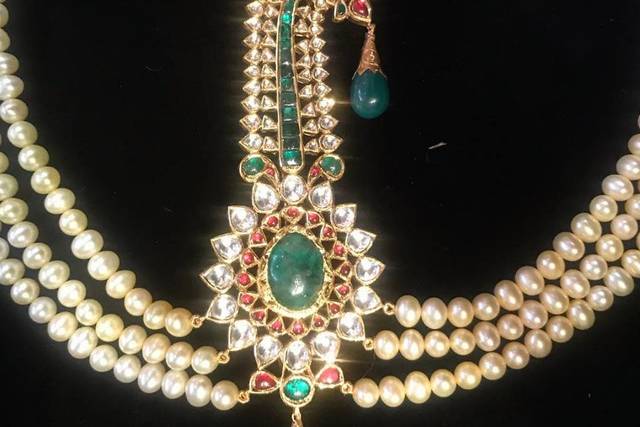 Phirozi Real Diamonds Uncut Diamond Pendant, Packaging Type: Box at Rs  485000 in Faridabad