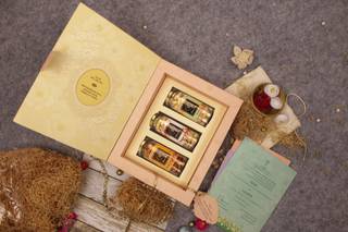 Blessberry Nuts and Spices 1