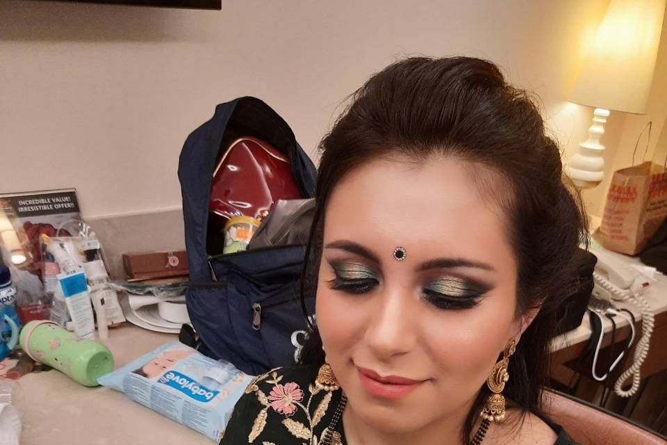 Party makeup