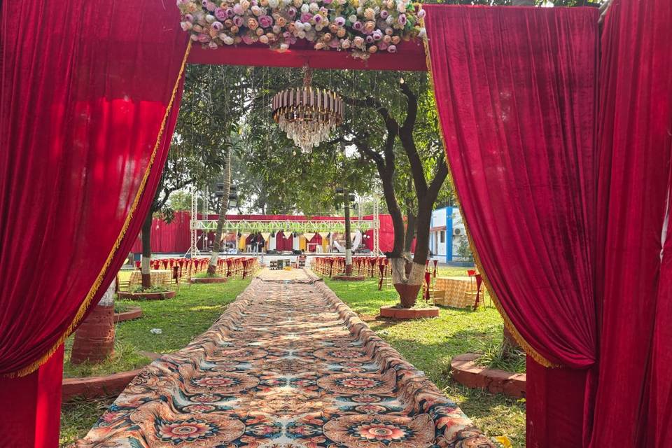 Lawn entry