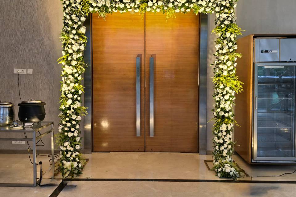 Entrance decor
