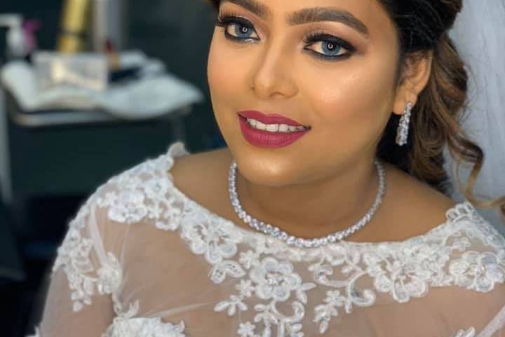 Deepa & Bhawanas Makeup