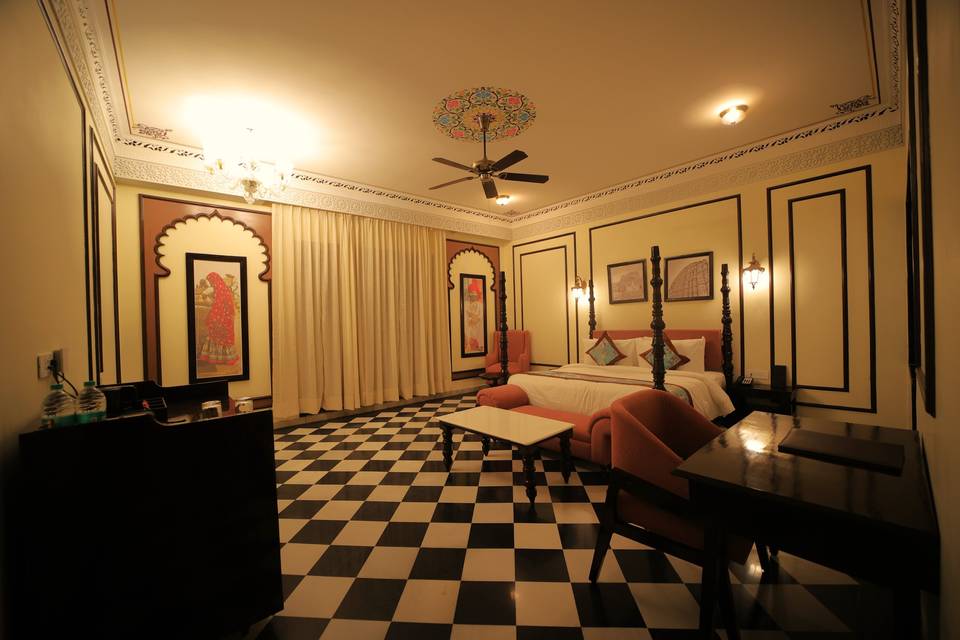 Kesarbagh Palace