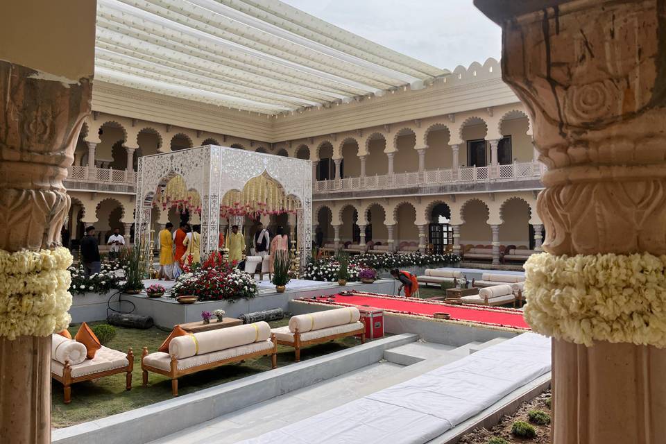 Kesarbagh Palace