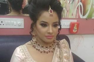 Divine Beauty Saloon