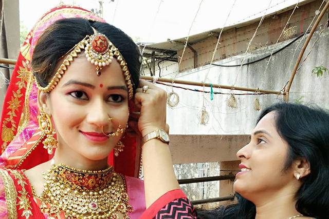 Bridal makeup